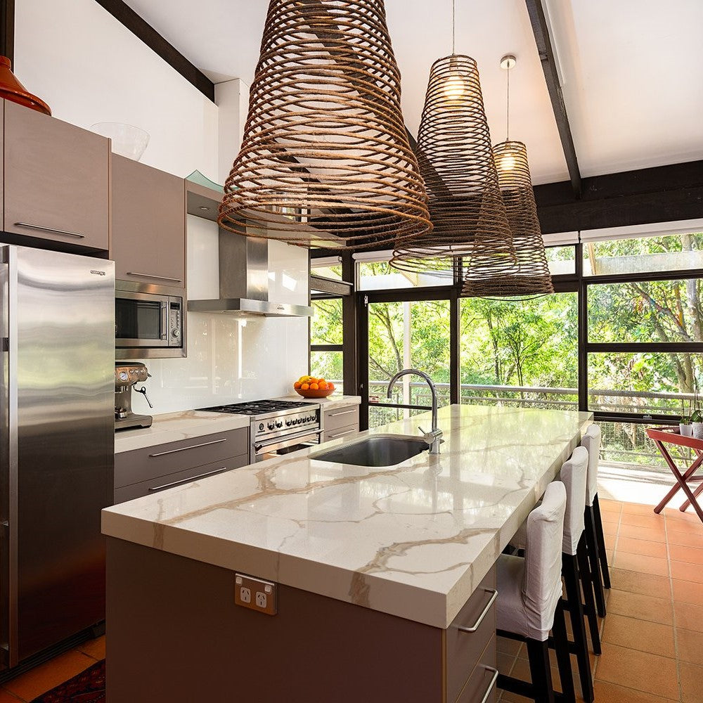 Calacatta Aurorus Quartz Slab