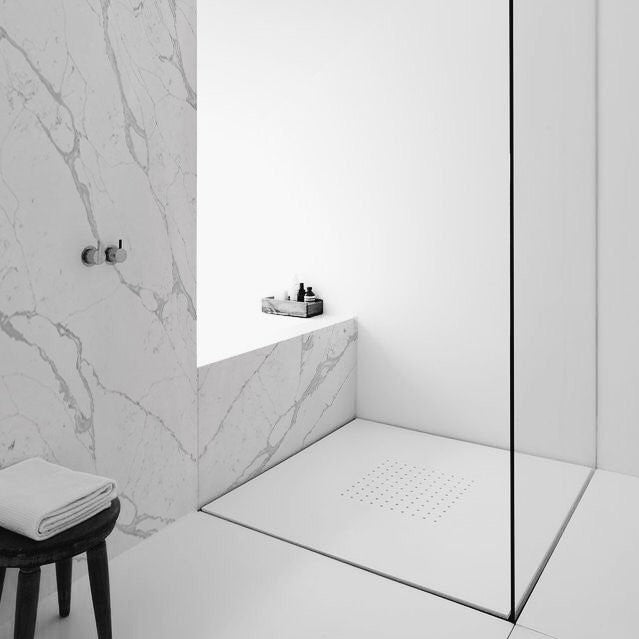 Calacatta Supreme Quartz Slab