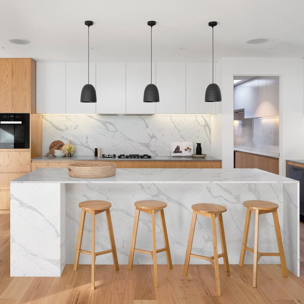 Calacatta Supreme Quartz Slab