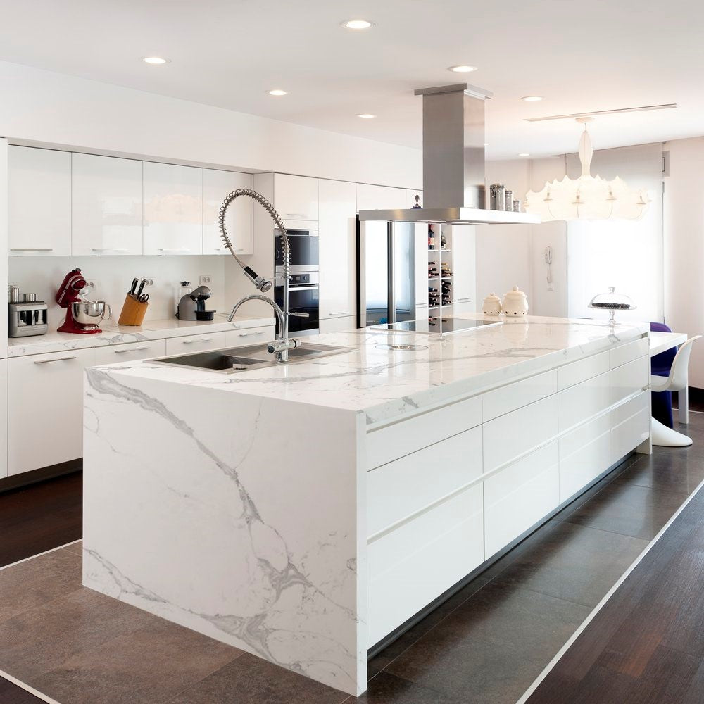 Calacatta Supreme Quartz Slab