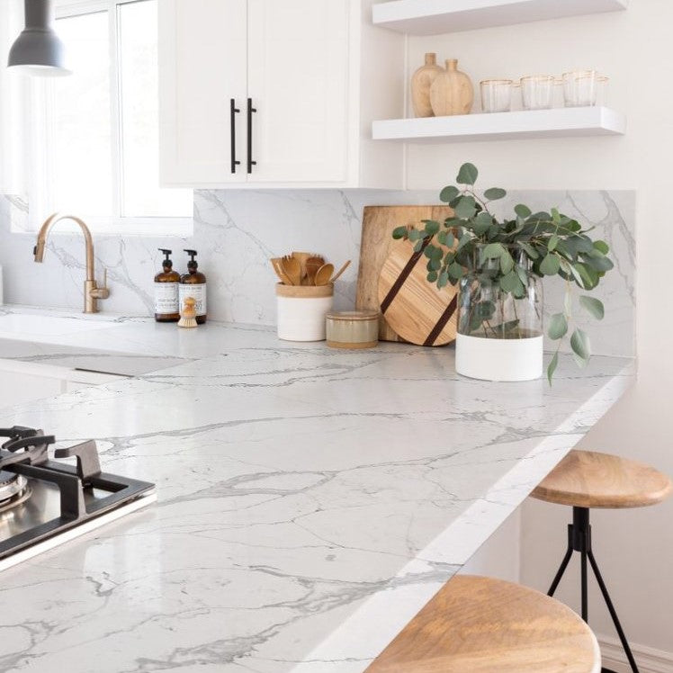 Calacatta Supreme Quartz Slab