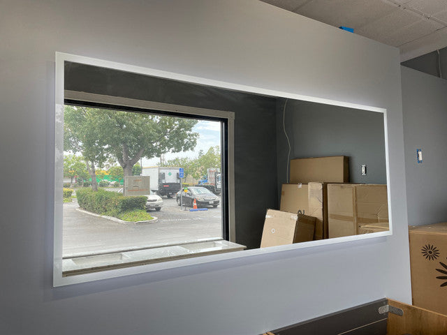 Hera LED Mirror