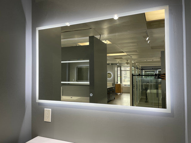 Hera LED Mirror