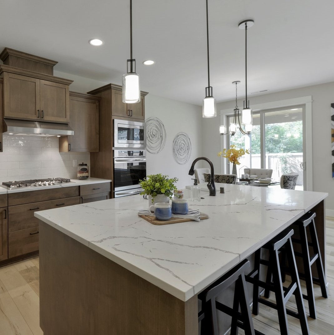 Statuario Leonardo Quartz Slab
