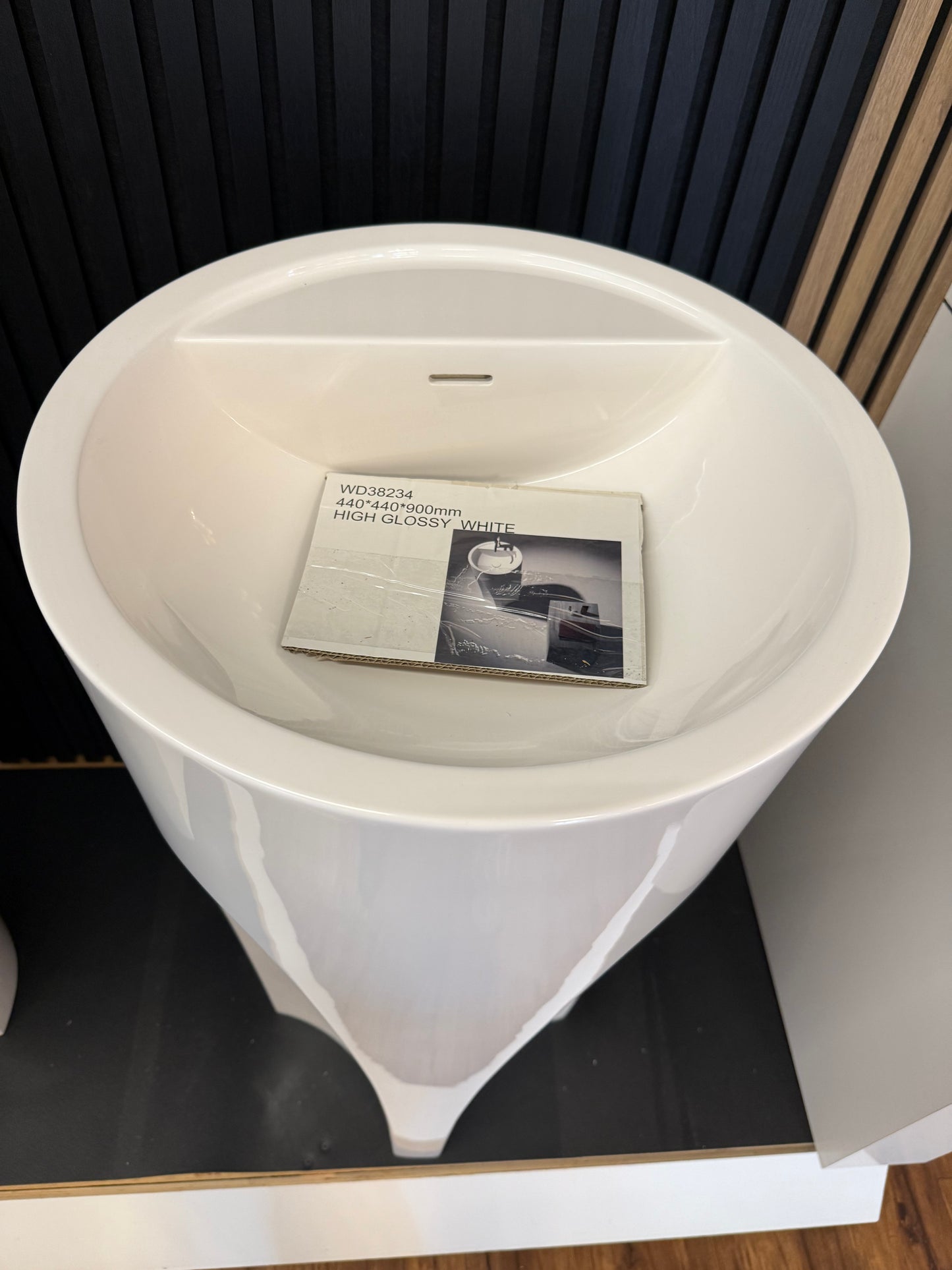 [CLEARANCE] Solid Surface Pedestal Sinks [3 Different Designs]