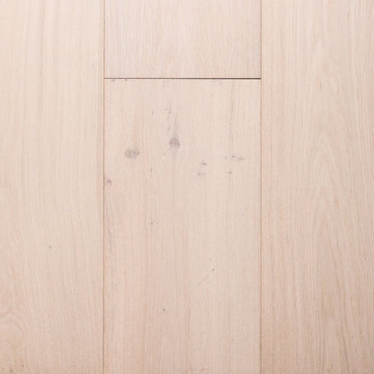 Elegant Sahara Oak Engineered Wood Flooring