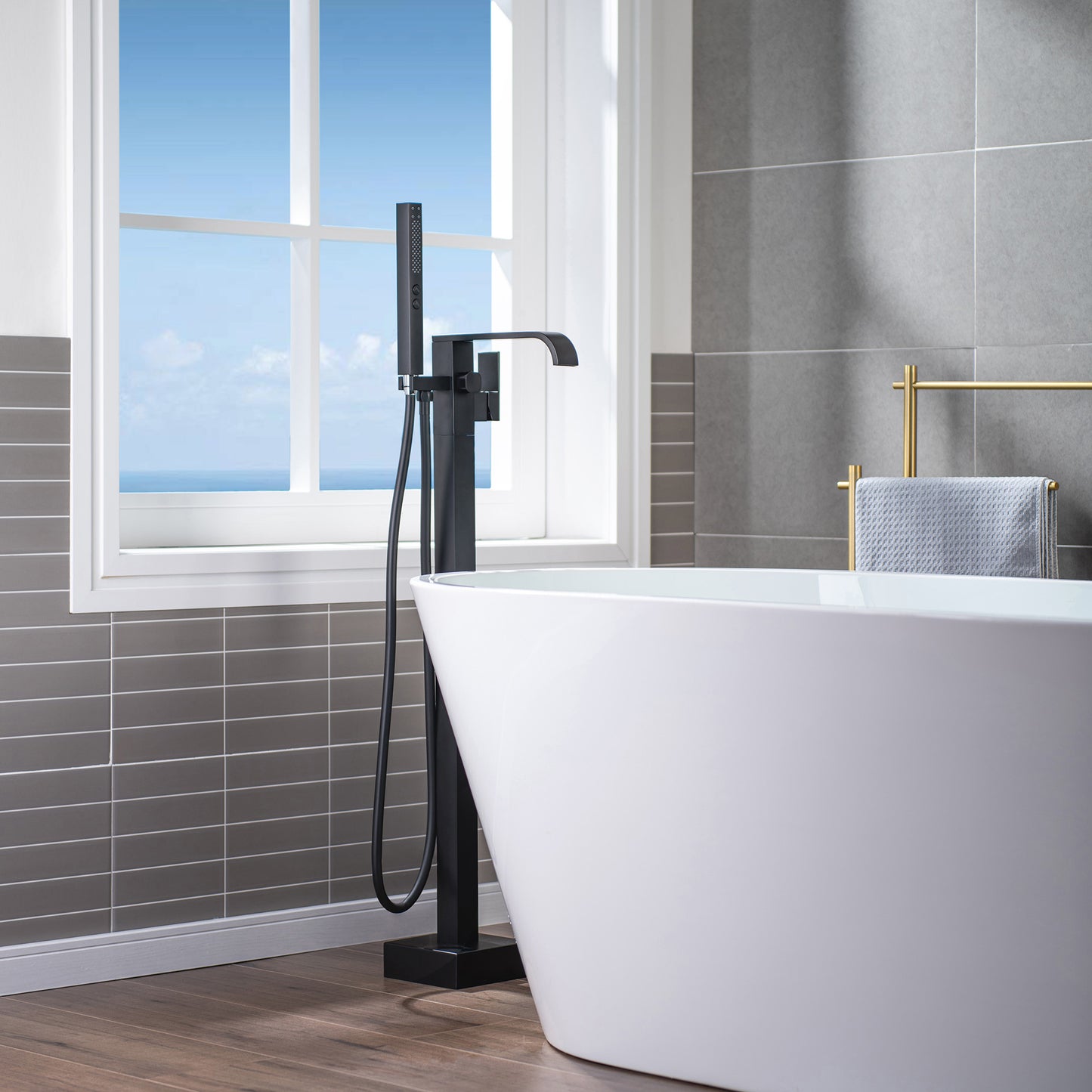 Imala Freestanding tub Faucet