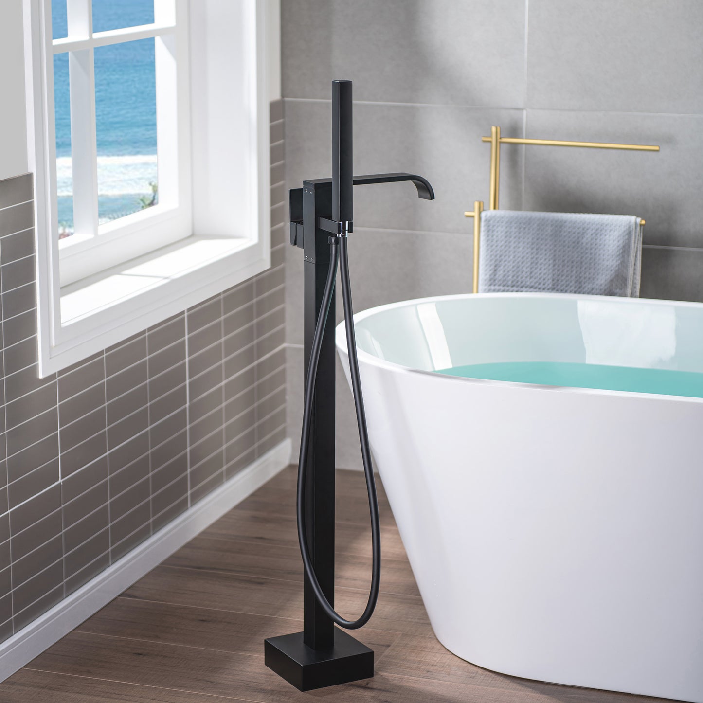 Imala Freestanding tub Faucet