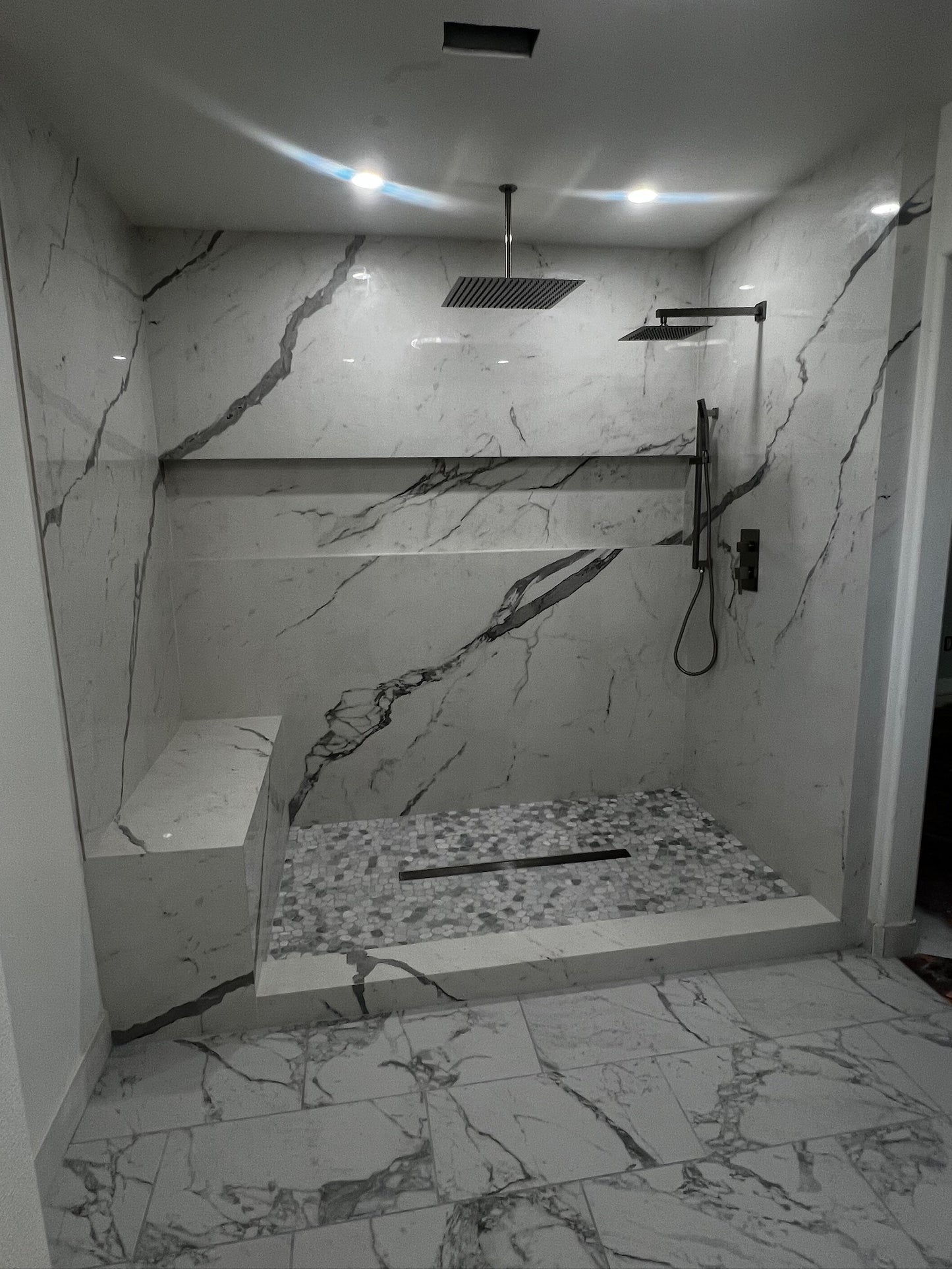 Atlas Concorde HybridSlab™ Statuario Supremo Rectified Porcelain Slab