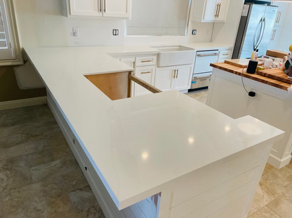 Calacatta Rio Quartz Slab
