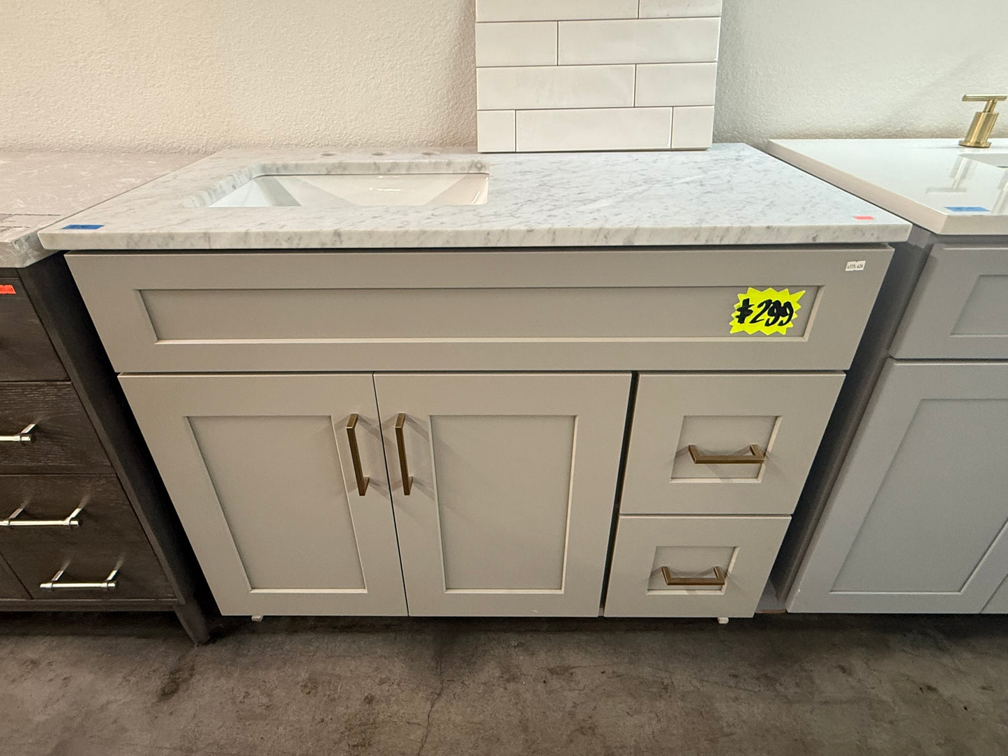 [CLEARANCE] 42" Grey Shaker Vanity with 2 Drawers [BASE ONLY]