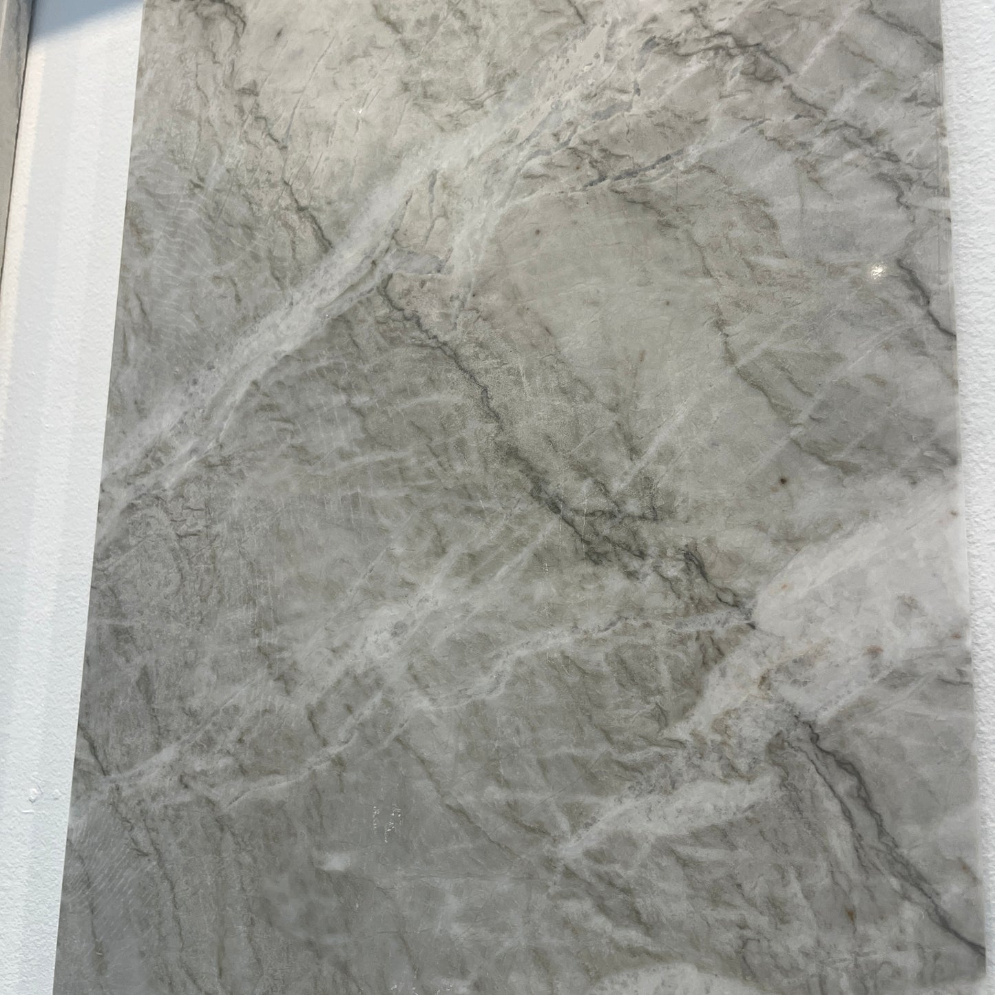 Vitoria Luxe Quartzite Slab