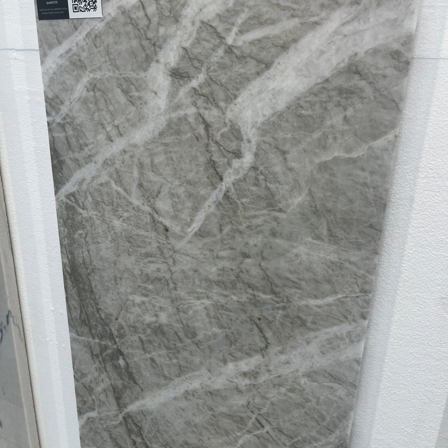 Vitoria Luxe Quartzite Slab