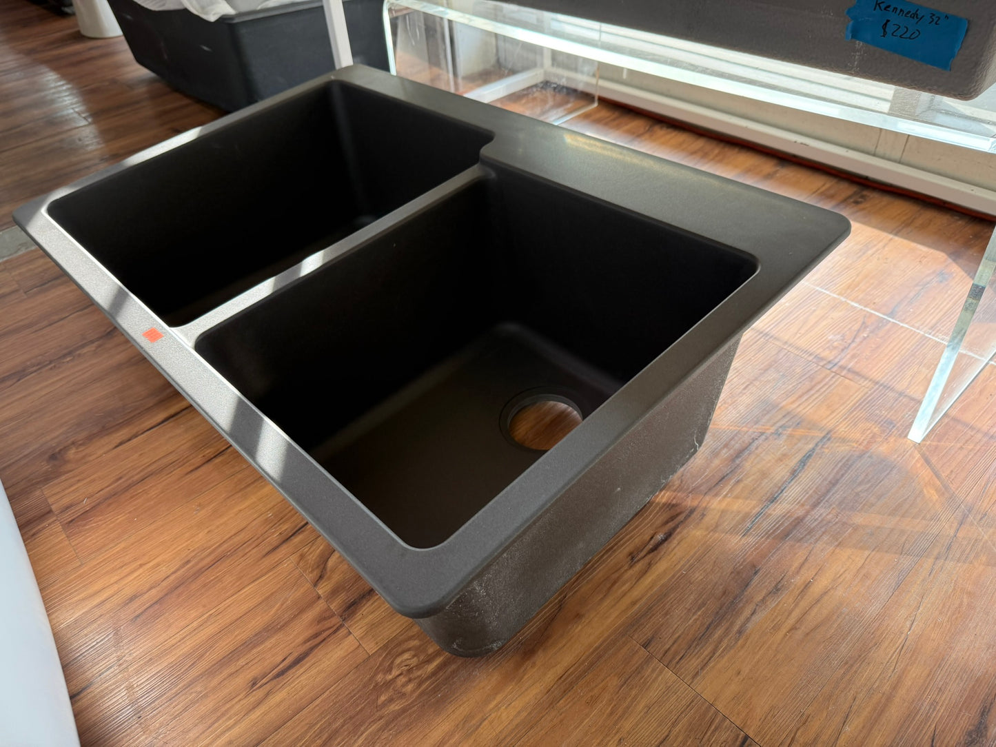 [CLEARANCE] 33" Composite Granite Kitchen Sink, 60/40 Double Bowl
