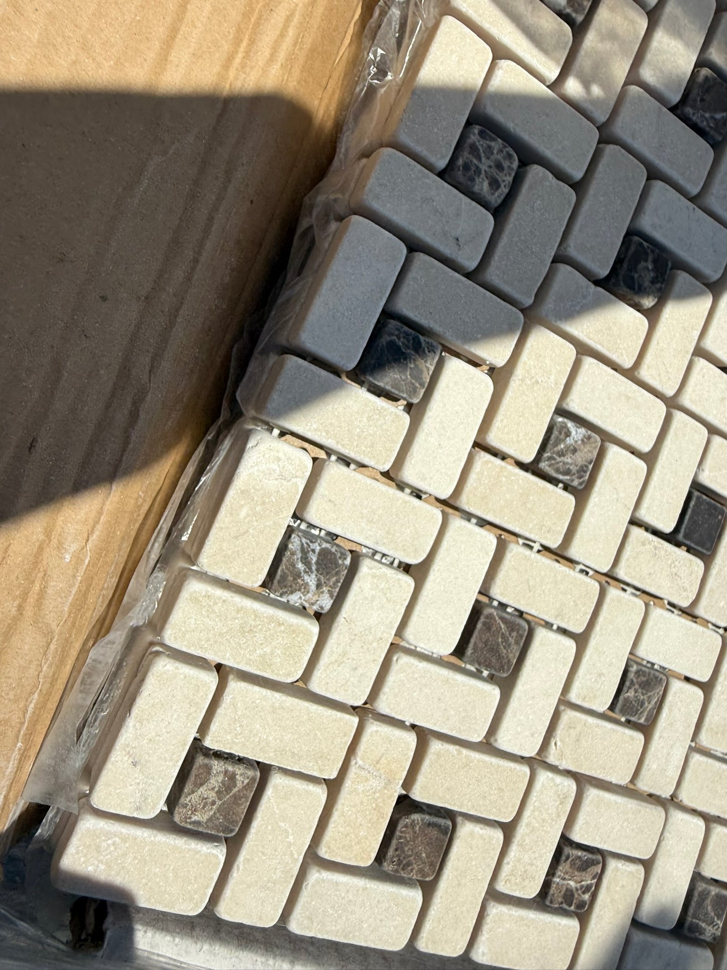 [CLEARANCE] Mosaic Tile 20 [$5/Piece]