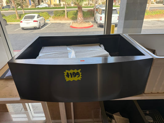 [CLEARANCE] Black Apron Kitchen Sink