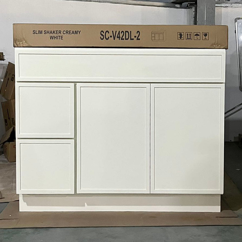 Cream Slim Shaker (Bathroom Vanity Only)