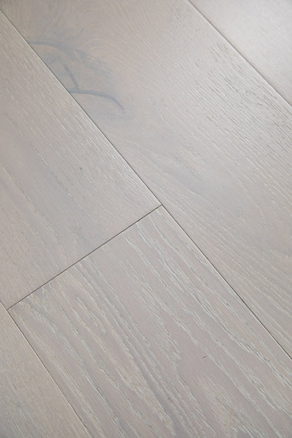 Lusso #209 Engineered Wood Flooring