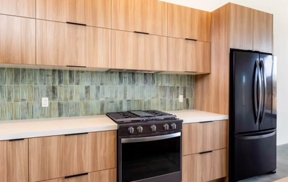 Playa Bahamas Quartz Slab