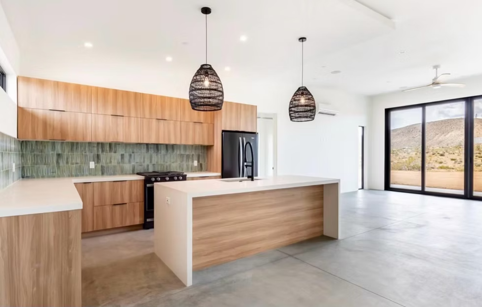 Playa Bahamas Quartz Slab