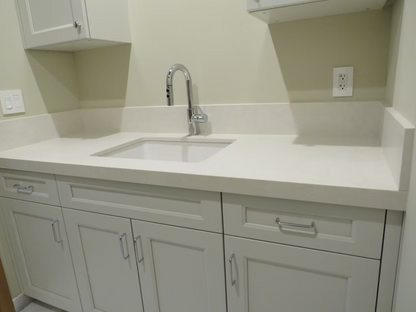 Playa Bahamas Quartz Slab