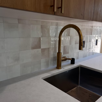 Playa Bahamas Quartz Slab