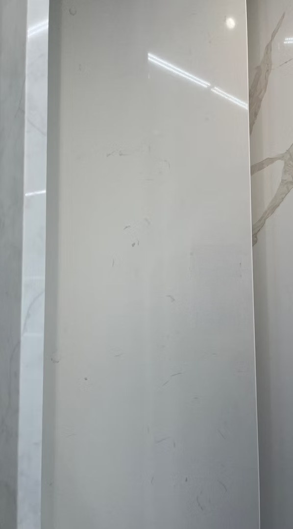 Carrara Prime Quartz Slab