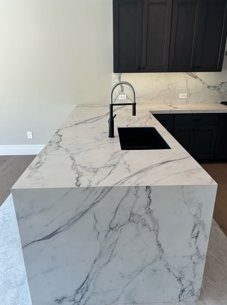 Atlas Plan PorcelainTop™ Statuario Supremo Porcelain Slab
