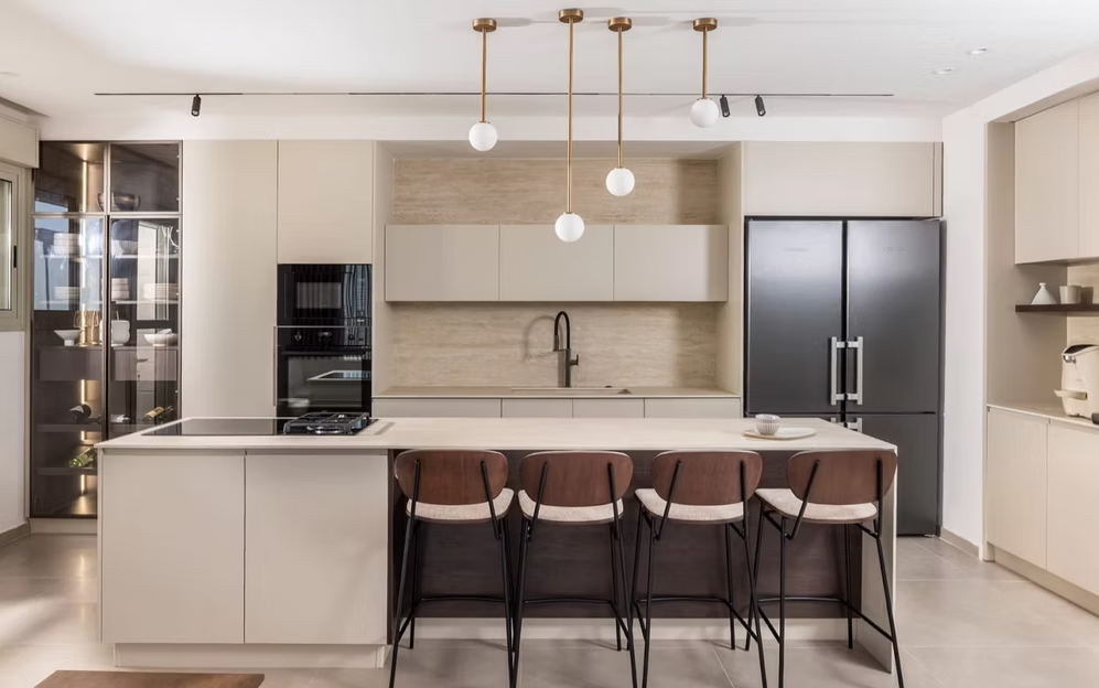 Atlas Plan PorcelainTop™ Travertine Sand Porcelain Slab