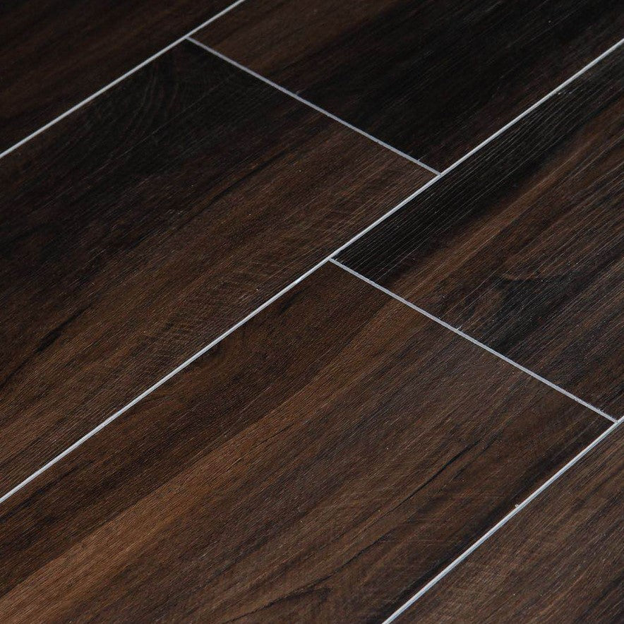 Paramount Amber waterproof SPC vinyl plank flooring, 8 mm core, attached 2 mm IXPE pad, embossed matte wood look
