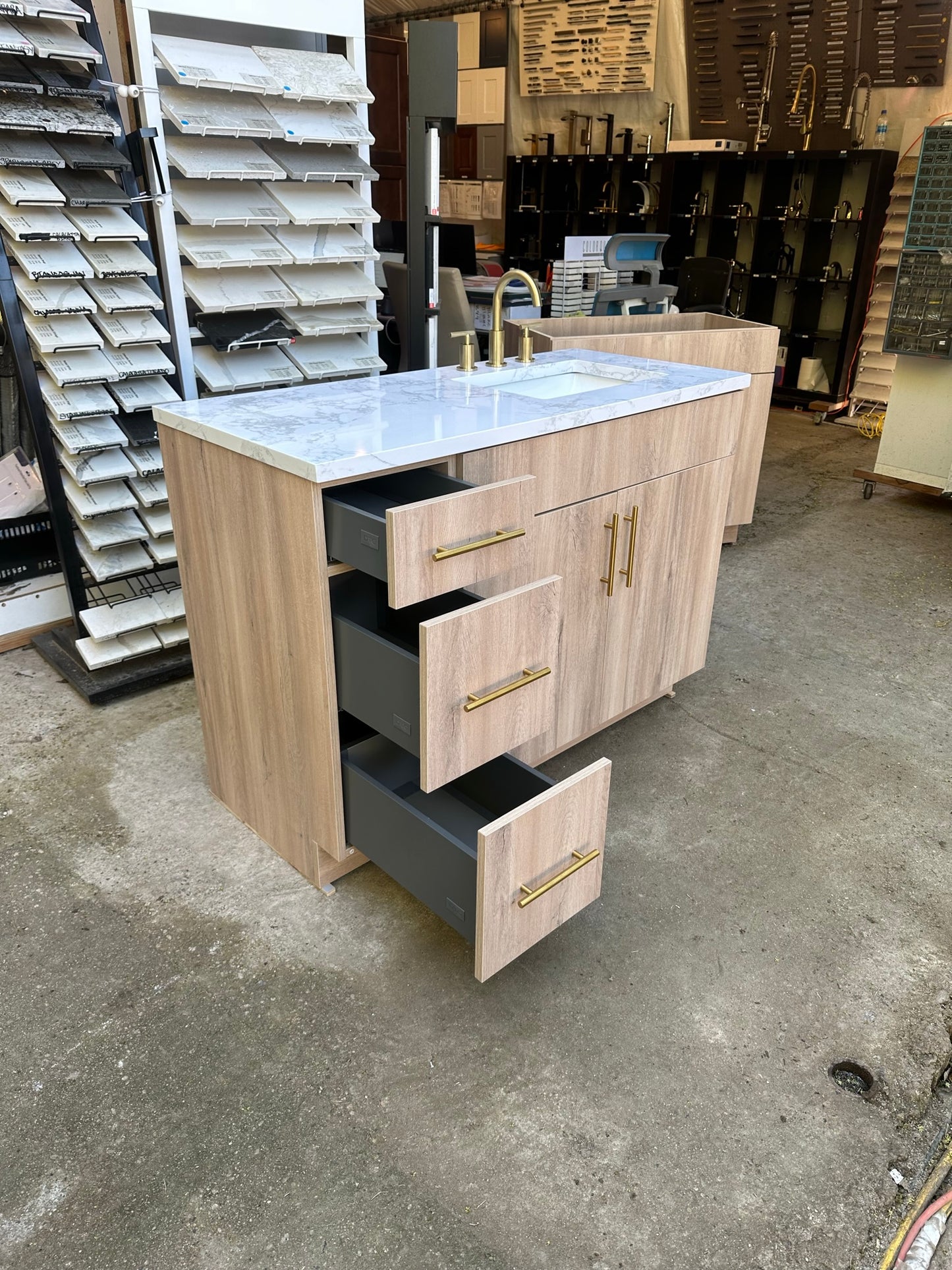 J-White Oak (Caiyun) European