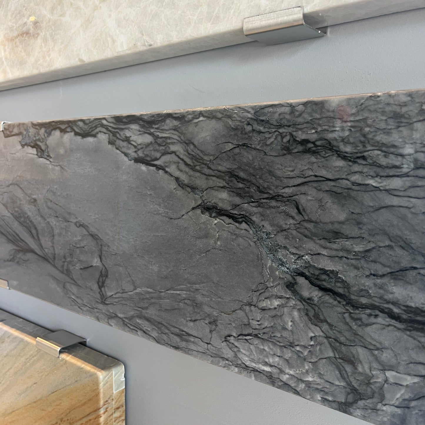 BCS-Allure Leather Brazilian Quartzite Slab