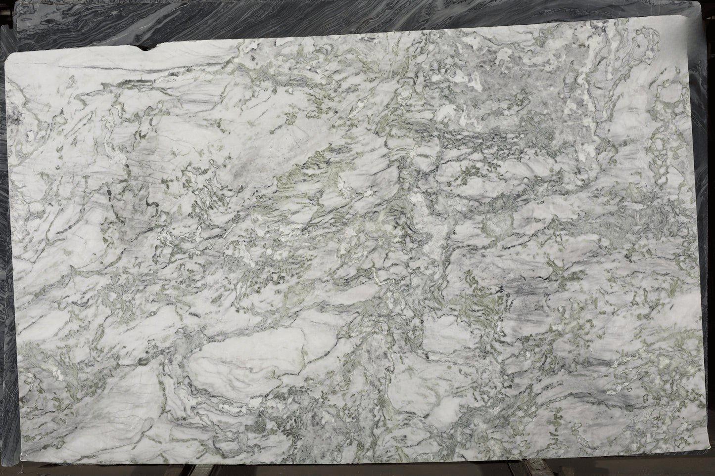 BCS-Bianco Palomino African Quartzite Slab