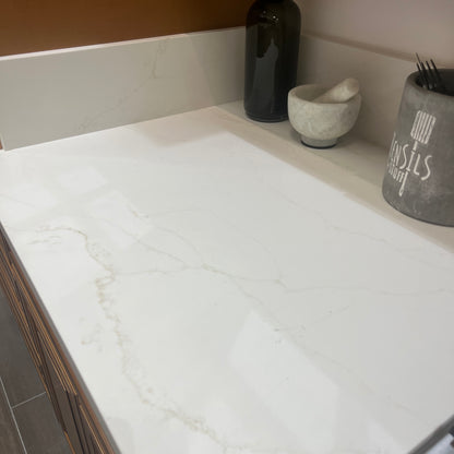 BCS-Calacatta Bonita Quartz Slab