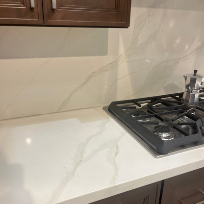 BCS-Calacatta Luxe Quartz Slab