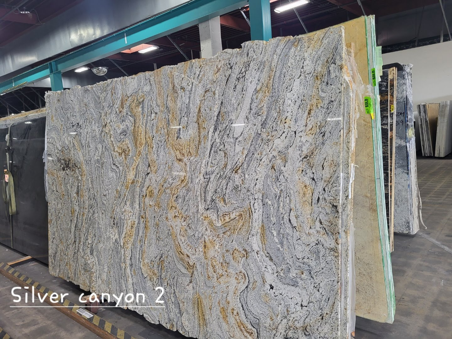 BCS-Silver Canyon Granite Slab