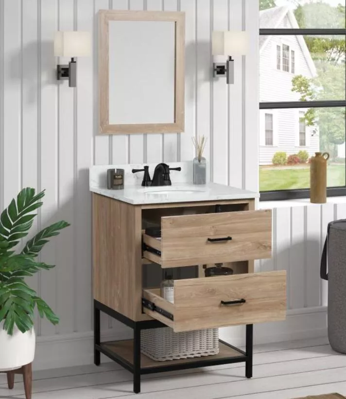 Garrett 24" Freestanding Bathroom Vanity with Carrara Engineered Stone Top and Vitreous China Undermount Sink
