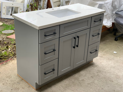 T-Dark Grey Shaker