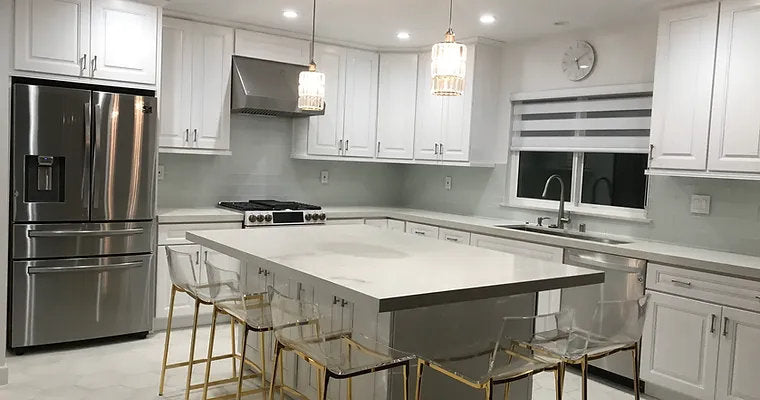 T-Frosty White Raised Panel