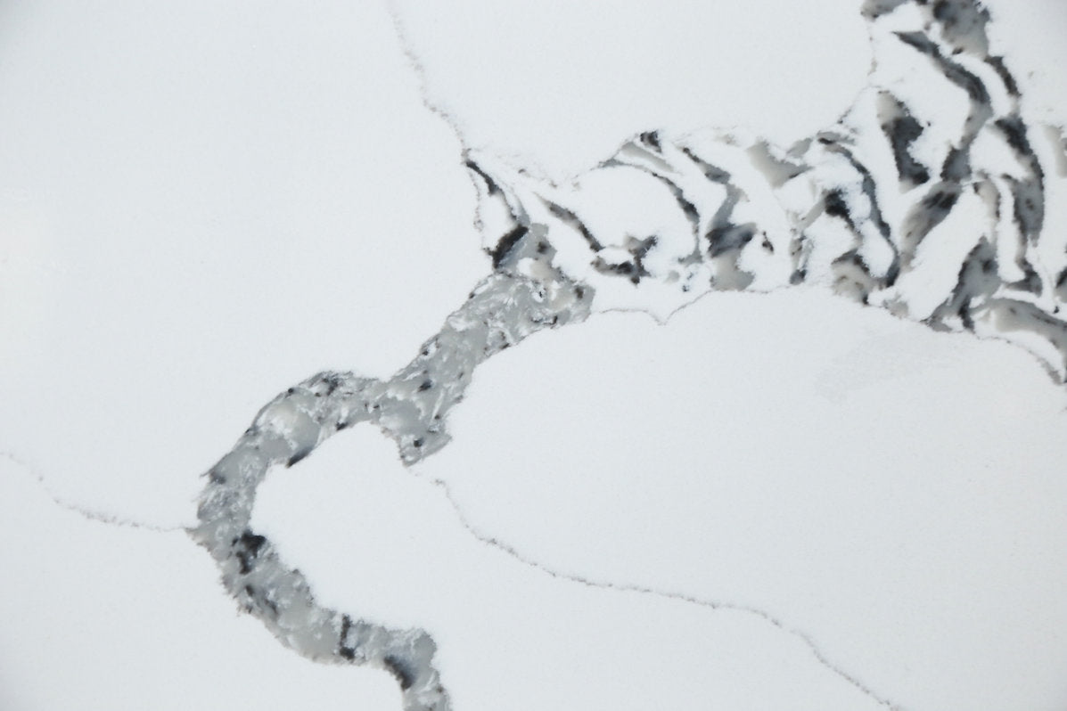 Dio-Calacatta Ariston Quartz Slab