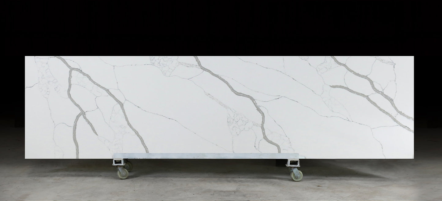 Dio-Calacatta Venus Quartz Slab