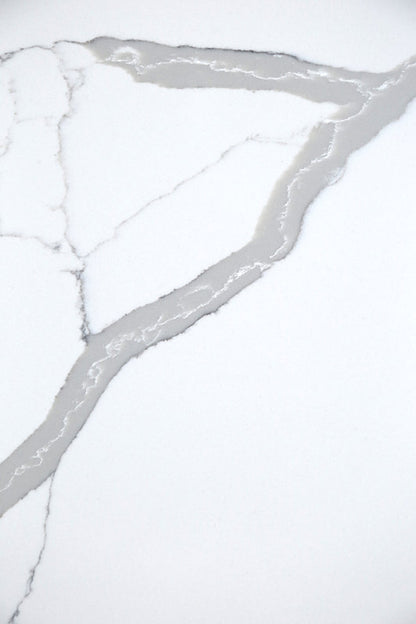 Dio-Calacatta Venus Quartz Slab