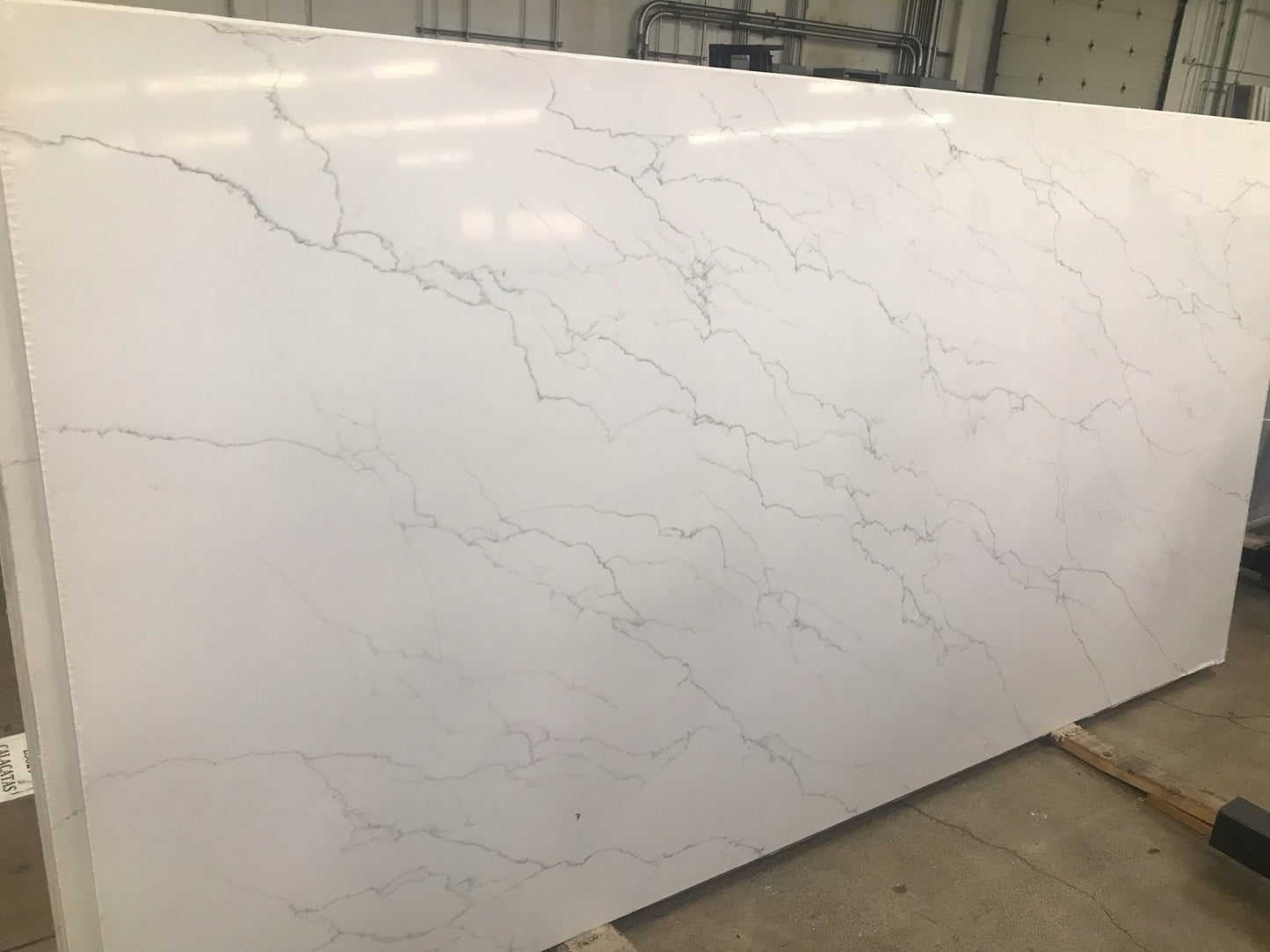 ES-Bella Calacatta Quartz Slab