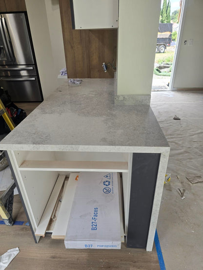 ES-Luna Bianca Quartz Slab
