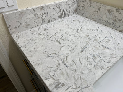 ES-White Cloud Quartz Slab