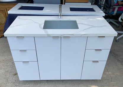 L-Gloss White European