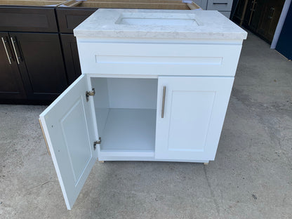 L-New White Shaker