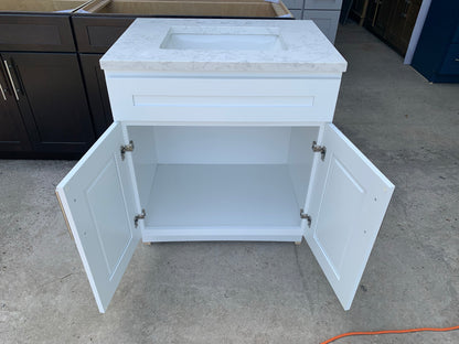 L-New White Shaker