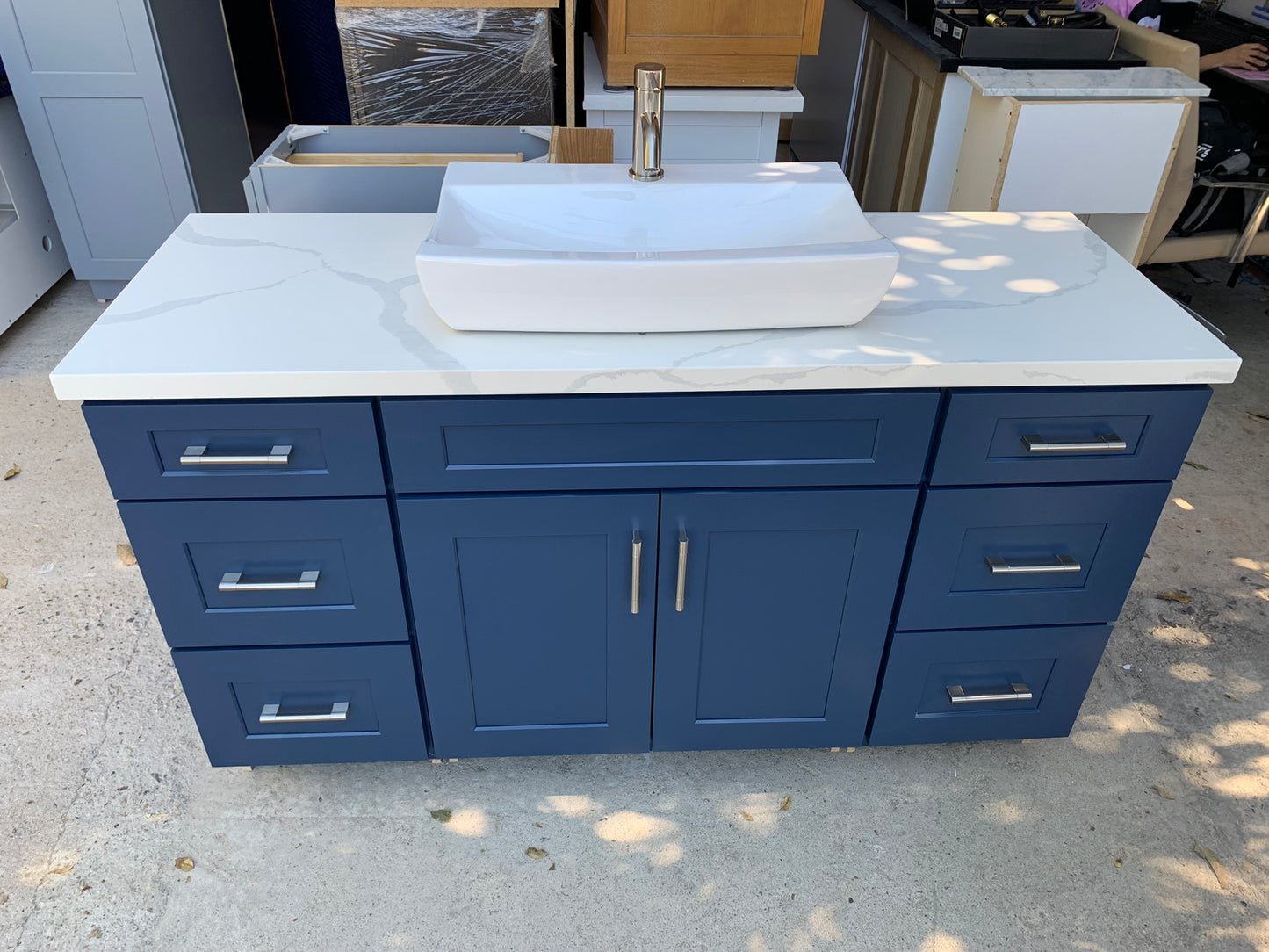 L-Royal Blue Shaker