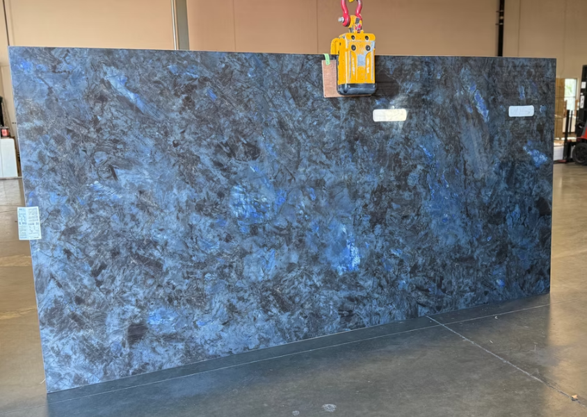 GM-Atlas Plan PorcelainTop™ Baobab Porcelain Slab